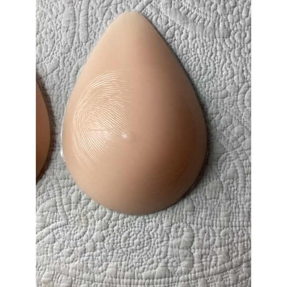 Silicone Breast Forms*Crossdressers*Sissy*Cosplay*Teardrop Shape*NIB*800g*C Cup - Picture 2 of 8